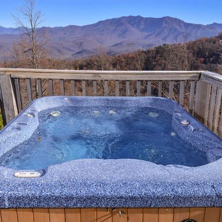 Sky High Villa Gatlinburg Exterior photo